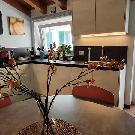 Appartement Dimora Larius *